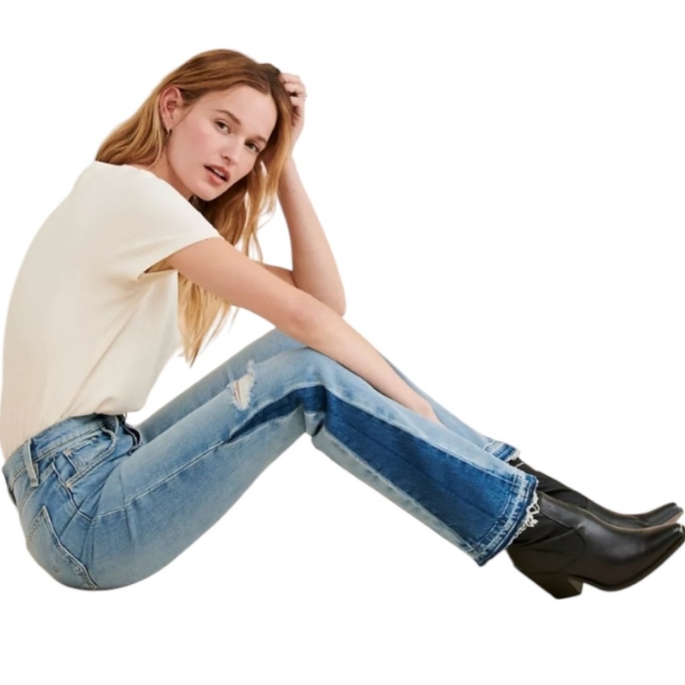 Hudson Jeans Flare Denim Distressed Faye Harmonica not included in promotions